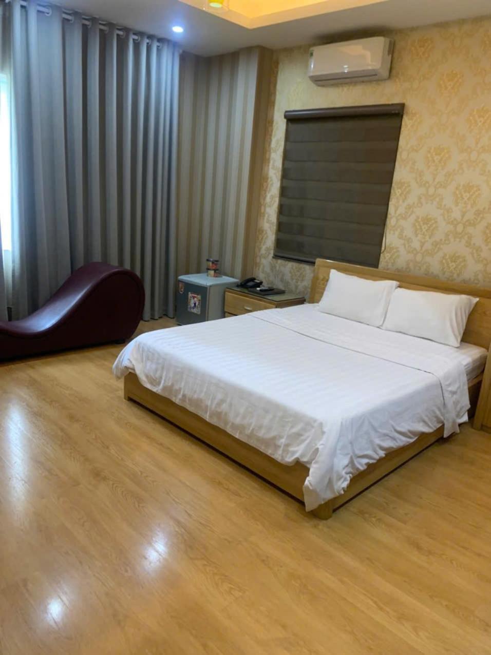 Venus Hotel Ha Noi Hanoi Esterno foto
